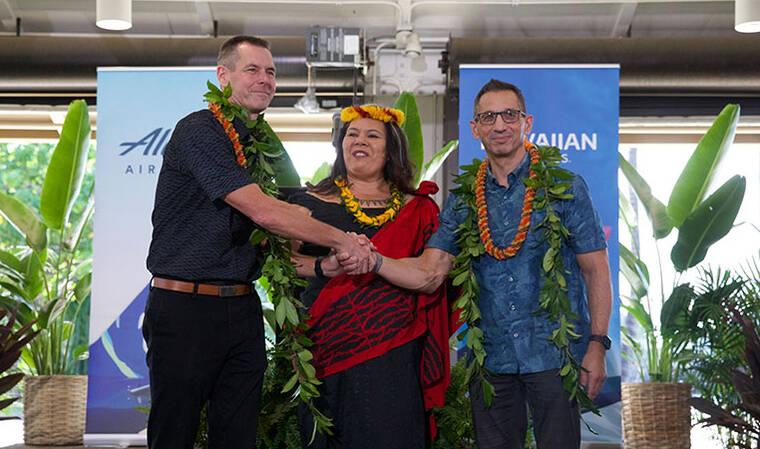 Alaska Airlines compra Hawaiian Airlines em negócio de US$ 1,9 bilhão;  CEOs dizem que ambas as marcas permanecerão separadas