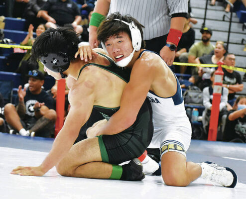 Kamehameha’s Kusumoto makes it 3 ILH wrestling titles in a row