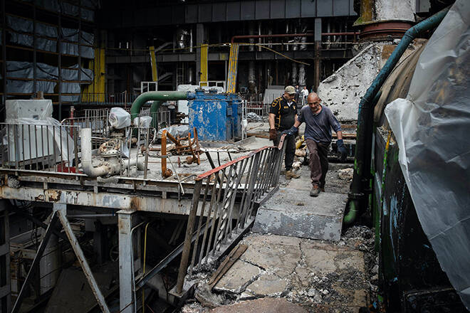 Russia bombs power plants as Ukraine targets refineries