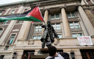 Columbia University threatens to expel students occupying building