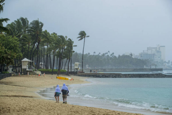 Severe thunderstorms, flooding forecast across Hawaii