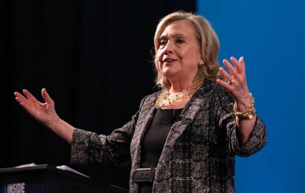 Hillary Clinton accuses protesters of ignorance of Mideast history