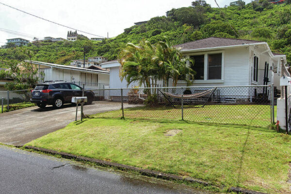 Oahu housing market improves with year-over-year gains