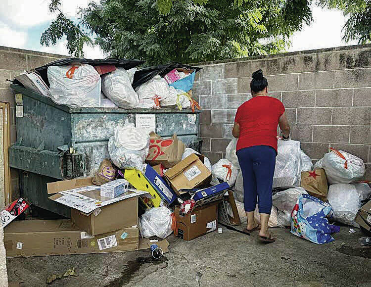 Oahu residents raise a stink over delayed trash pickups