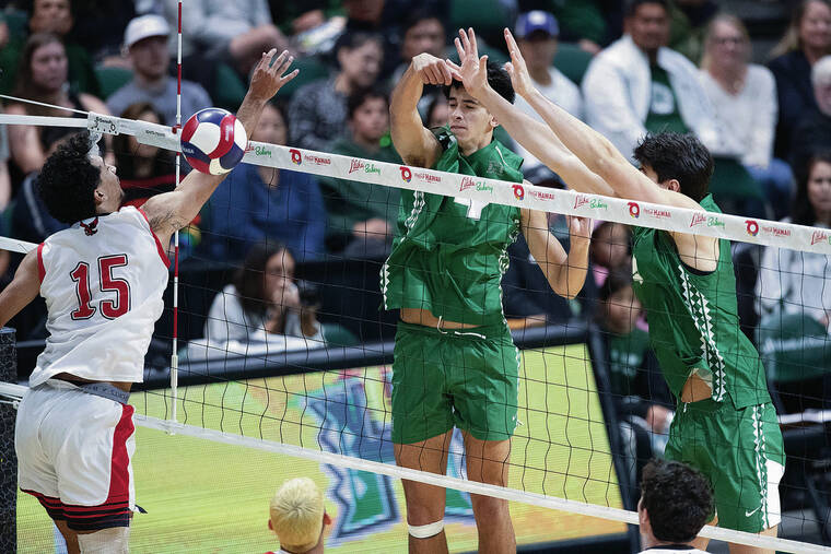 Hawaii’s Kainoa Wade awarded first American Volleyball Coaches Association honor
