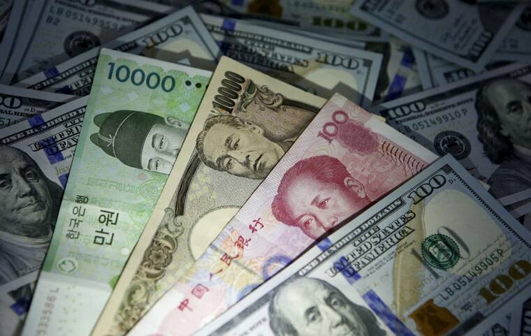 Dollar heads for biggest weekly loss against yen since February