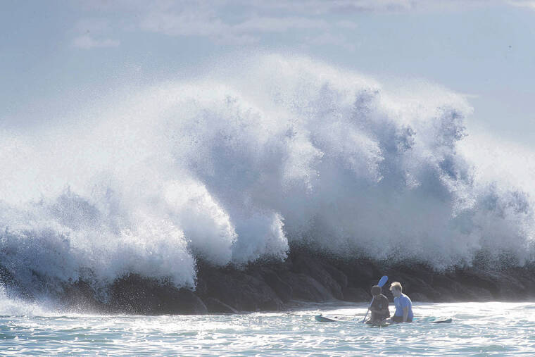 High surf advisory issued for all south-facing shores of Hawaii